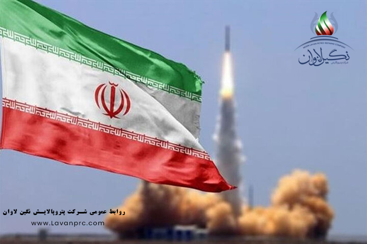 جمهوری اسلامی ایران تا ابد پیروز است